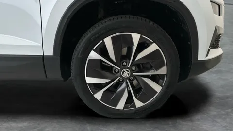 Thumbnail image for the Škoda Karoq 1.5 TSI ACT SE L