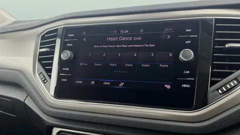 Thumbnail image for the Volkswagen T-Roc 1.5 TSI GPF EVO SE   DSG