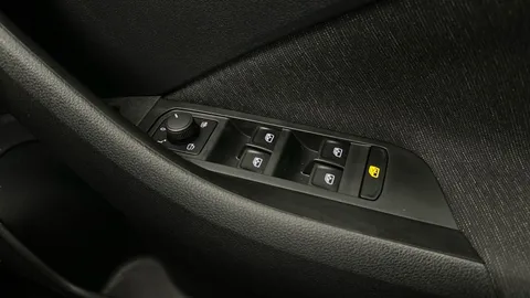 Thumbnail image for the Škoda Kamiq 1.0 TSI SE L   DSG