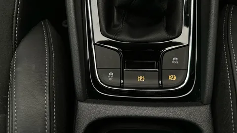 Thumbnail image for the Škoda Karoq 1.5 TSI ACT SE L