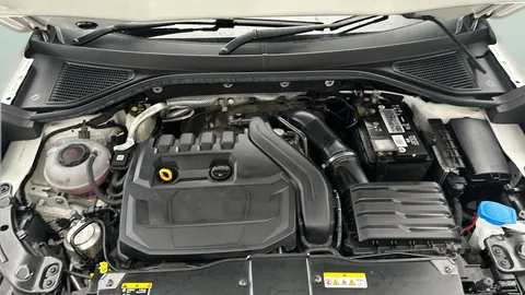 Thumbnail image for the Volkswagen T-Roc 1.5 TSI EVO Black Edition   DSG