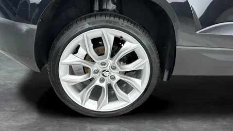 Thumbnail image for the Škoda Karoq 1.5 TSI ACT Edition