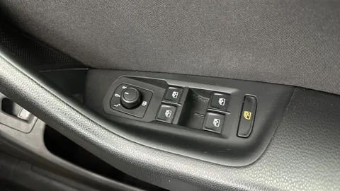 Thumbnail image for the Volkswagen Passat 2.0 TDI EVO SE Nav   DSG