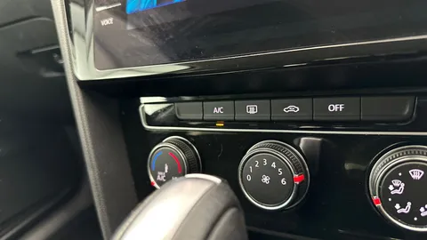 Thumbnail image for the Volkswagen Passat 2.0 TDI EVO SE Nav   DSG