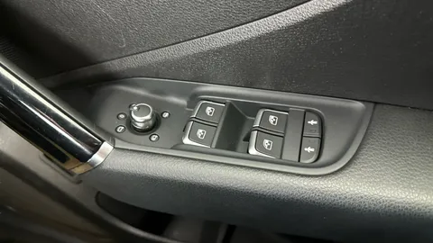 Thumbnail image for the Audi Q2 1.0 TFSI 30 Black Edition