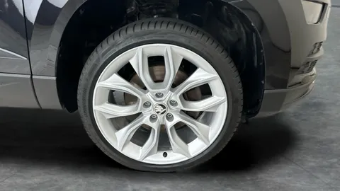 Thumbnail image for the Škoda Karoq 1.5 TSI ACT Edition