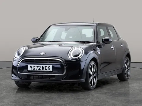 Thumbnail image for the Mini Hatch 1.5 Cooper Exclusive   Steptronic