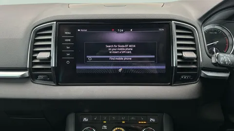 Thumbnail image for the Škoda Karoq 1.5 TSI ACT Edition