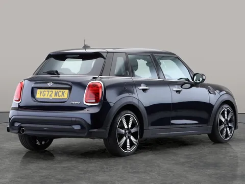 Thumbnail image for the Mini Hatch 1.5 Cooper Exclusive   Steptronic