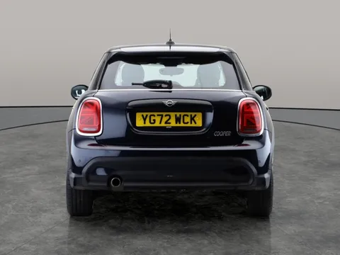 Thumbnail image for the Mini Hatch 1.5 Cooper Exclusive   Steptronic