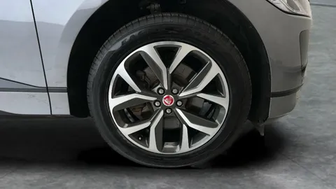 Thumbnail image for the Jaguar I-Pace 400 90kWh HSE Black   4WD