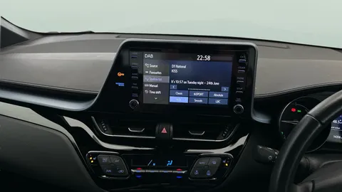 Thumbnail image for the Toyota C-HR 1.8 VVT-h Design    CVT