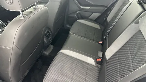 Thumbnail image for the Volkswagen T-Roc 1.5 TSI GPF EVO R-Line   DSG