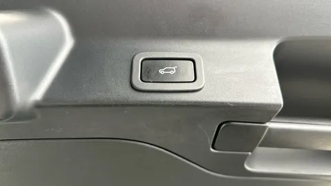 Thumbnail image for the Jaguar F-Pace 2.0 D180 R-Sport   AWD