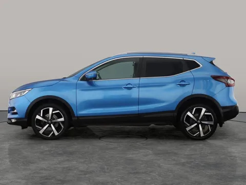 Thumbnail image for the Nissan Qashqai 1.3 DIG-T Tekna   DCT