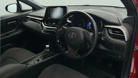 Thumbnail image for the Toyota C-HR 1.8 VVT-h GPF Icon    CVT