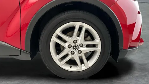Thumbnail image for the Toyota C-HR 1.8 VVT-h GPF Icon    CVT