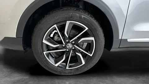 Thumbnail image for the Mg Mg Zs 1.5 VTi-TECH Exclusive