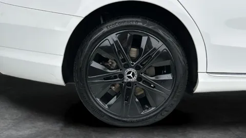 Thumbnail image for the Mercedes-Benz C-Class 2.0 C300de 13.5kWh Sport Edition   Plug-in  G-Tronic+