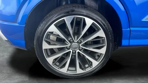 Thumbnail image for the Audi Sq2 2.0 TFSI Black Edition   S Tronic quattro