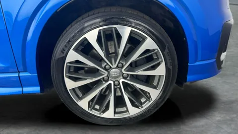 Thumbnail image for the Audi Sq2 2.0 TFSI Black Edition   S Tronic quattro