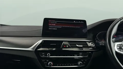 Thumbnail image for the BMW 5 Series 2.0 520d MHT M Sport    Steptronic