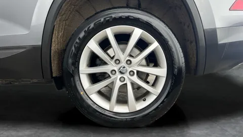 Thumbnail image for the Škoda Kodiaq 2.0 TDI SE   DSG 4WD   (7 Seat)