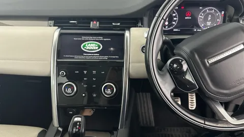 Thumbnail image for the Land Rover Discovery Sport 2.0 P250 MHEV R-Dynamic HSE   4WD