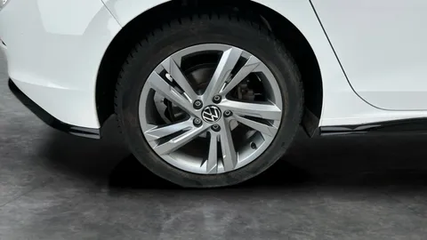 Thumbnail image for the Volkswagen Golf 1.5 eTSI MHEV R-Line    DSG