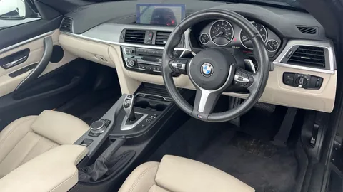 Thumbnail image for the BMW 4 Series 2.0 420d M Sport Convertible