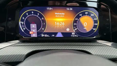 Thumbnail image for the Volkswagen Golf 1.5 eTSI MHEV R-Line    DSG