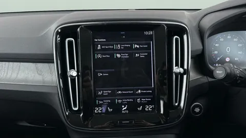 Thumbnail image for the Volvo XC40 1.5 T3 Inscription Pro