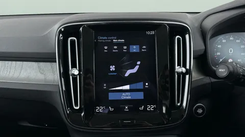 Thumbnail image for the Volvo XC40 1.5 T3 Inscription Pro