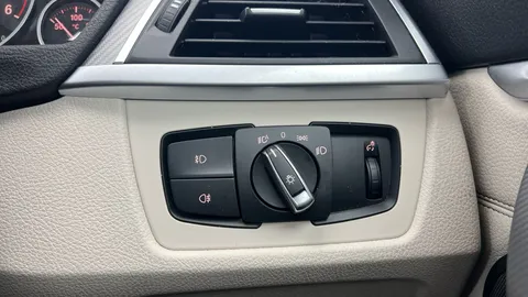 Thumbnail image for the BMW 4 Series 2.0 420d M Sport Convertible