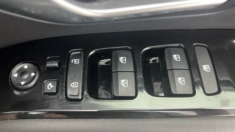 Thumbnail image for the Hyundai Tucson 1.6 h T-GDi Ultimate