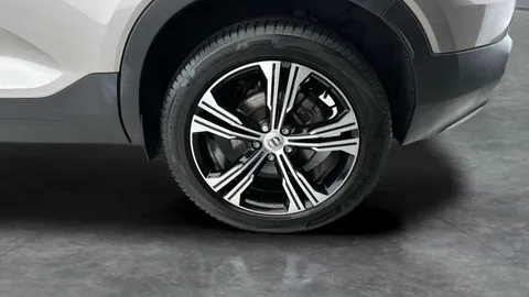 Thumbnail image for the Volvo XC40 1.5h T5 Twin Engine Recharge 10.7kWh Inscription   Plug-in