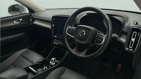 Thumbnail image for the Volvo XC40 1.5h T5 Twin Engine Recharge 10.7kWh Inscription   Plug-in