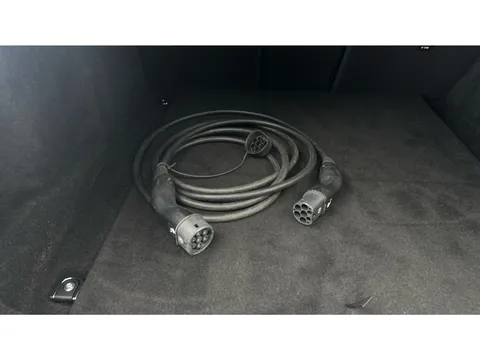 Thumbnail image for the Jaguar I-Pace 400 90kWh HSE Black   4WD