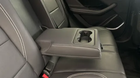 Thumbnail image for the Jaguar I-Pace 400 90kWh HSE Black   4WD