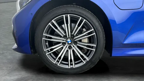 Thumbnail image for the BMW 3 Series 2.0 330e 12kWh M Sport   Plug-in