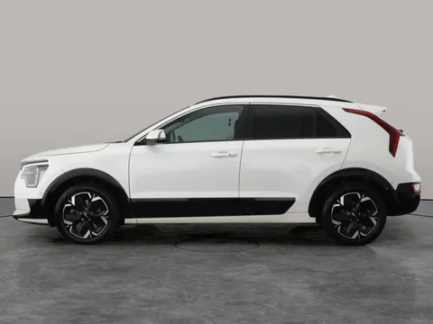 Thumbnail image for the Kia Niro 64.8kWh 4