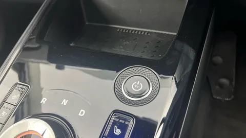 Thumbnail image for the Kia Niro 64.8kWh 4