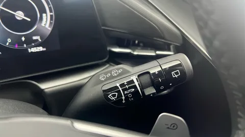 Thumbnail image for the Kia Niro 64.8kWh 4
