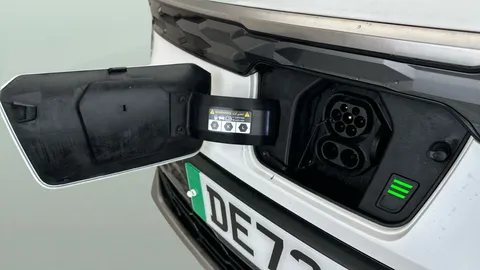 Thumbnail image for the Kia Niro 64.8kWh 4