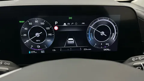 Thumbnail image for the Kia Niro 64.8kWh 4