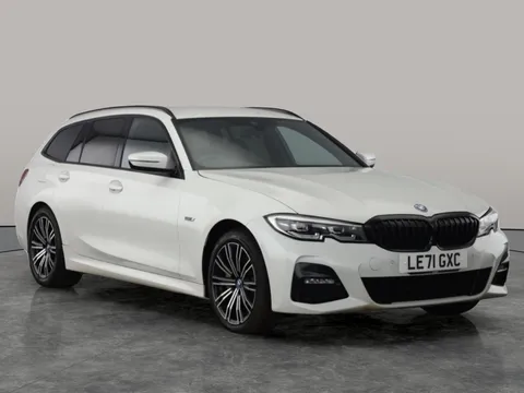 Thumbnail image for the BMW 3 Series 2.0 330e 12kWh M Sport Touring  Plug-in