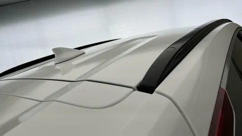 Thumbnail image for the Kia Niro 64.8kWh 4