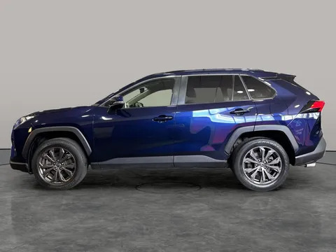 Thumbnail image for the Toyota RAV4 2.5 VVT-h GPF Design    CVT