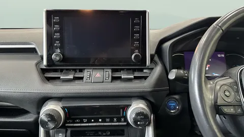 Thumbnail image for the Toyota RAV4 2.5 VVT-h GPF Design    CVT