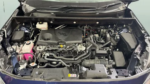 Thumbnail image for the Toyota RAV4 2.5 VVT-h GPF Design    CVT